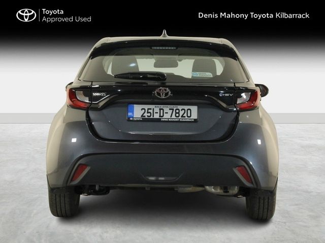 Image for 2025 Toyota Yaris Luna