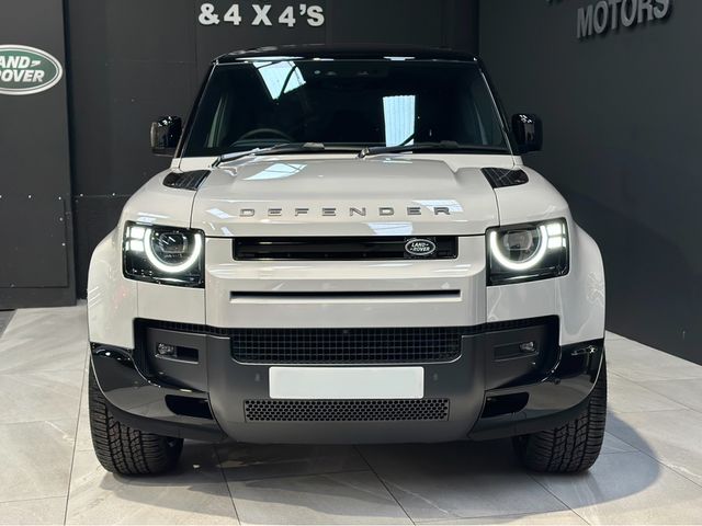 Image for 2026 Land Rover Defender D110 E-HYBRID DYNAMIC HSE