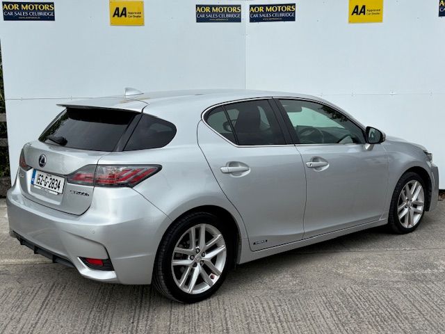 Image for 2015 Lexus CT 200H Advance 5DR Auto