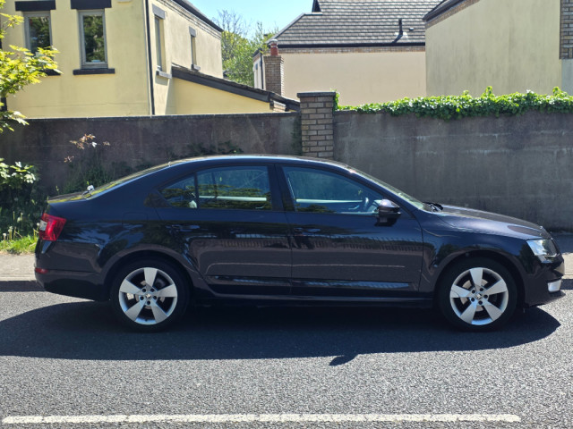 Image for 2015 Skoda Octavia Elegance 1.2tsi 105HP
