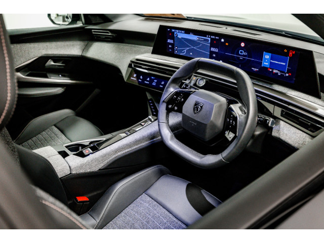 Image for 2025 Peugeot 3008 Allure 1.2 Petrol Hybrid Auto 145HP