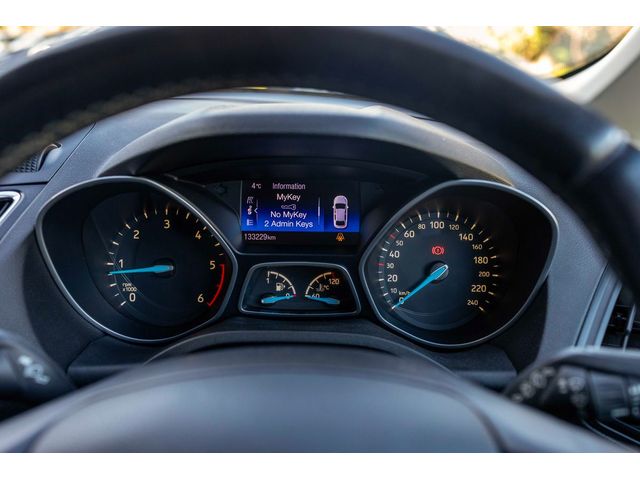 Image for 2016 Ford C-Max 1.5 TDCi 95PS Zetec. Offers nice high driving position and loads of room.