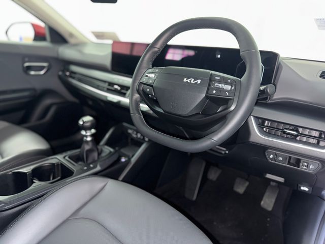 Image for 2026 Kia K4 5HB Mhev K3