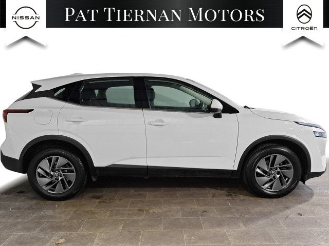 Image for 2021 Nissan Qashqai 1.3 PET MILD HYBRID SV