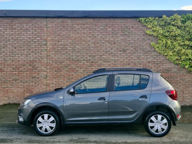 Image for 2017 Dacia Sandero Summit 1.5 DCI 