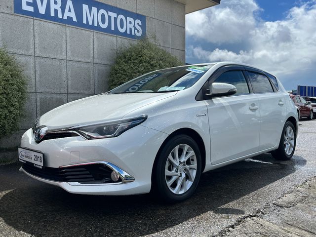 Image for 2018 Toyota Auris HYBRID AUTOMATIC 1.8 PETROL //LOW MILES//REVERSE CAMERA//KEYLESS ENTRY//HALF LEATHER SEATS//