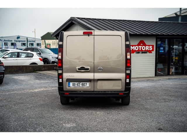 Image for 2018 Nissan NV300 