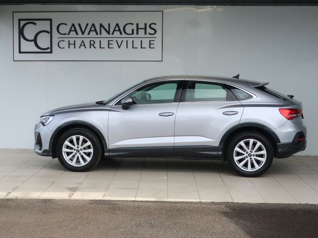 Image for 2022 Audi Q3 35 TDI 150HP S Tronic SE