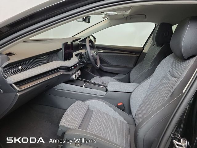 Image for 2026 Skoda Superb *Order your 261* Combi Selection 2.0Tdi 150Bhp DSG