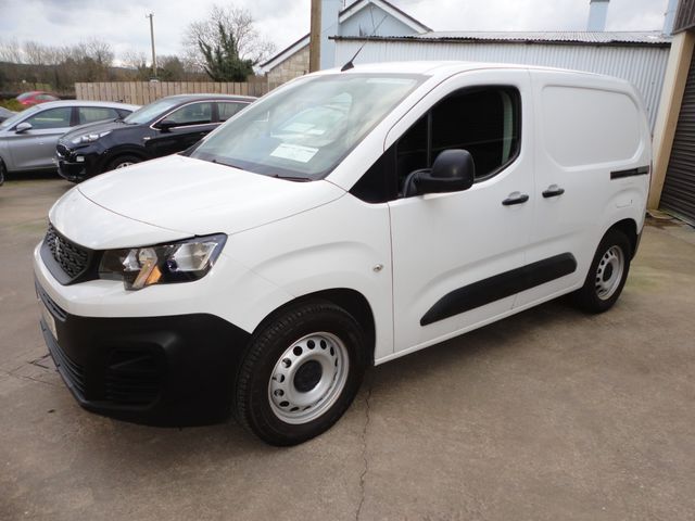 Image for 2021 Peugeot Partner 1.5 Blue HDI 75 Panelled 6.2 3