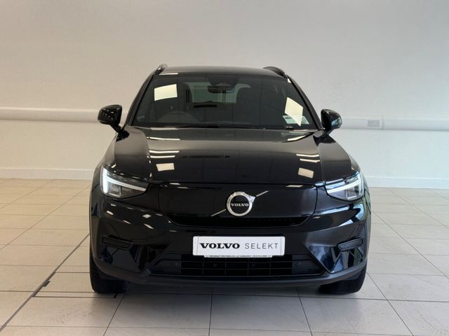 Image for 2024 Volvo XC40 BEV Extended Range 252hp RWD Plus