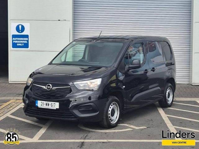 Image for 2021 Opel Combo 3 SEATS LOW KMS 1 OWNER