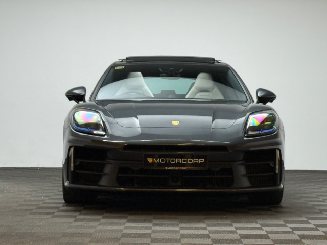 Image for 2025 Porsche Panamera 4 PDK E-HYBRID