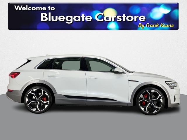 Image for 2020 Audi e-tron TECHNIK 50 QUATTRO**22" DIAMOND CUT ALLOYS**LEATHER HEATED ELECTRIC SEATS**TOUCH SCREEN INFOTAINMENT**APPLE CAR PLAY**TOUCH SCREEN CLIMATE CONTROL**REVERSE CAMERA**DIGITAL DASH**ELECTRIC TAILGATE**