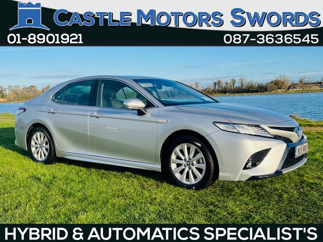 Image for 2019 Toyota Camry HYBRID / AUTO 