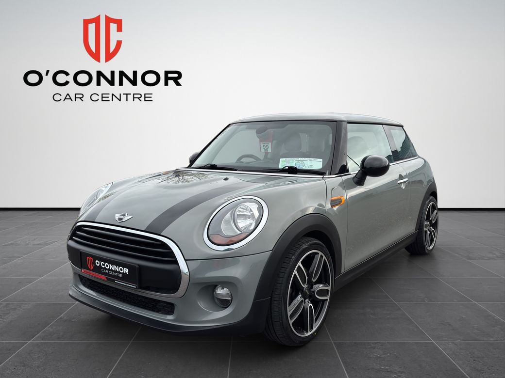 Image for 2017 Mini Hatch Drives like a go-kart… looks like it belongs on a magazine cover.