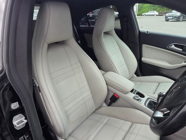 Image for 2016 Mercedes-Benz CLA Class CLA200D SPORT // CREAM LEATHER INTERIOR // NCT TILL 05/27