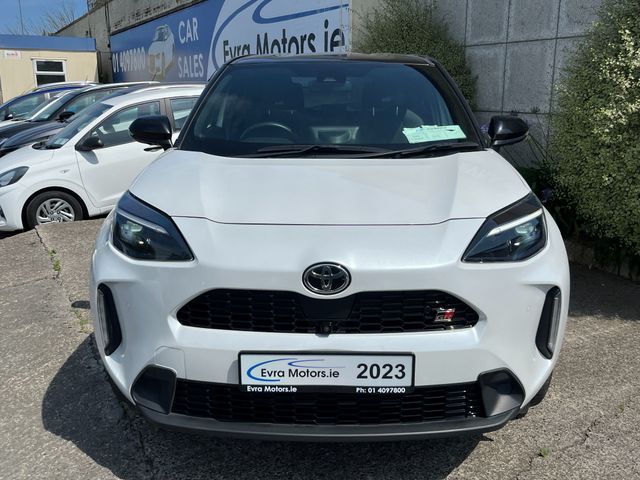 Image for 2023 Toyota Yaris Cross GR SPORT AUTOMATIC HYBRID 1.5 PETROL //360 PARKING CAMERAS//KEYLESS ENTRY//ADAPTIVE CRUISE CONTROL// 