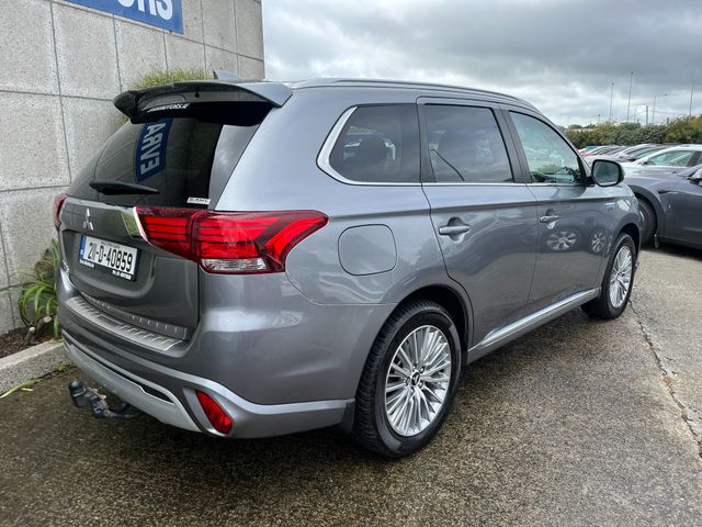Image for 2021 Mitsubishi Outlander DESIGN PHEV 2.4 PETROL //HEATED SEATS// 