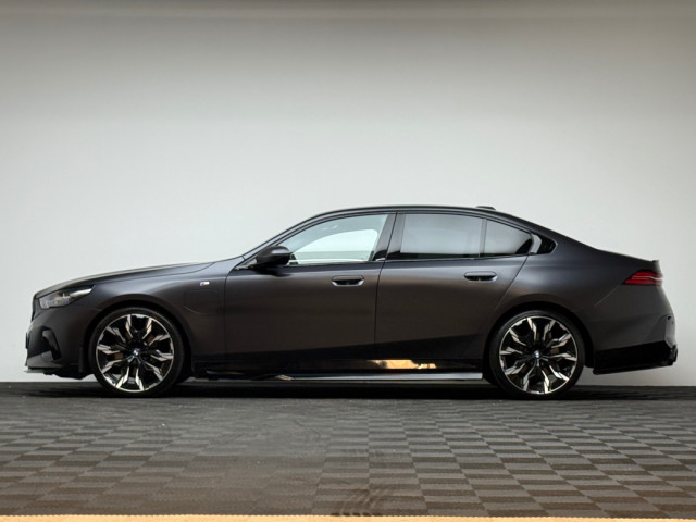 Image for 2024 BMW 5 Series 530E M SPORT *FROZEN GREY*