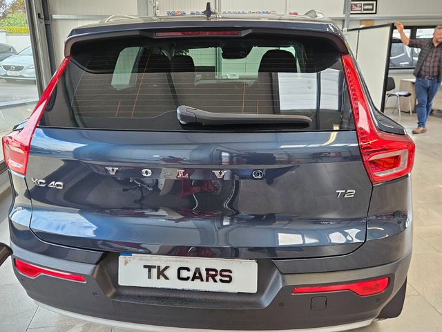 Image for 2021 Volvo XC40 T2 PET (129hp) Momentum