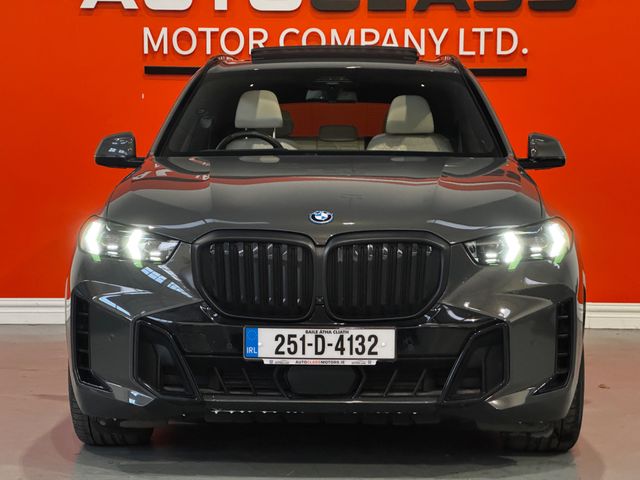 Image for 2025 BMW X5 Xdrive50e, Sky Lounge & Tech Pack #14