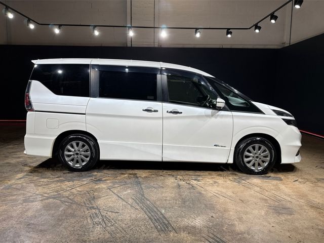 Image for 2018 Nissan Serena 2.0 AUTOMATIC - HIGHWAY STAR POWER DOOOORS