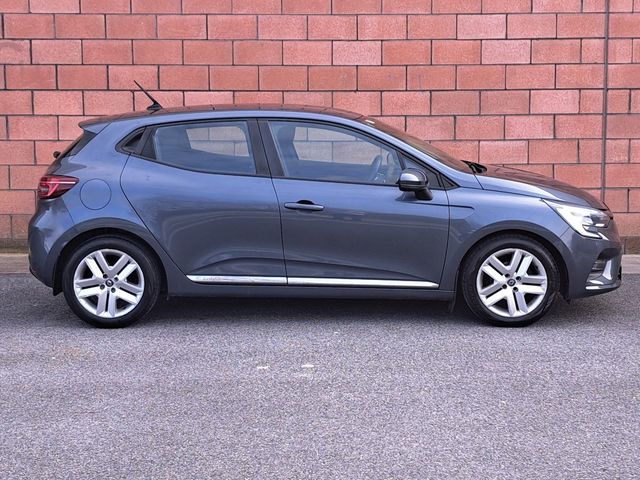 Image for 2020 Renault Clio Dynamique Model 1.0 Petrol