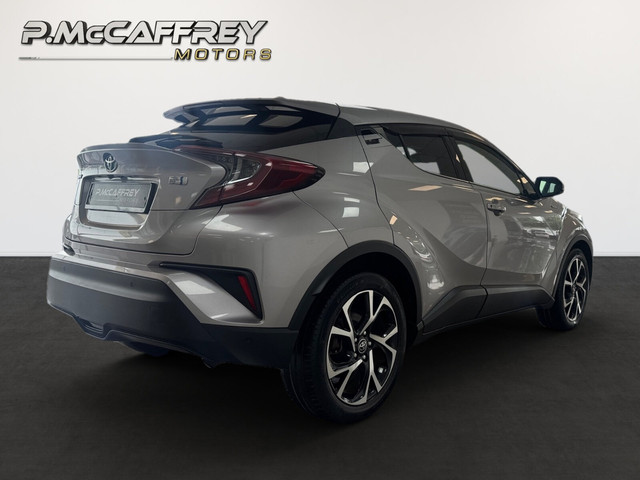 Image for 2019 Toyota C-HR 1.8 HYBRID LUNA SPORT