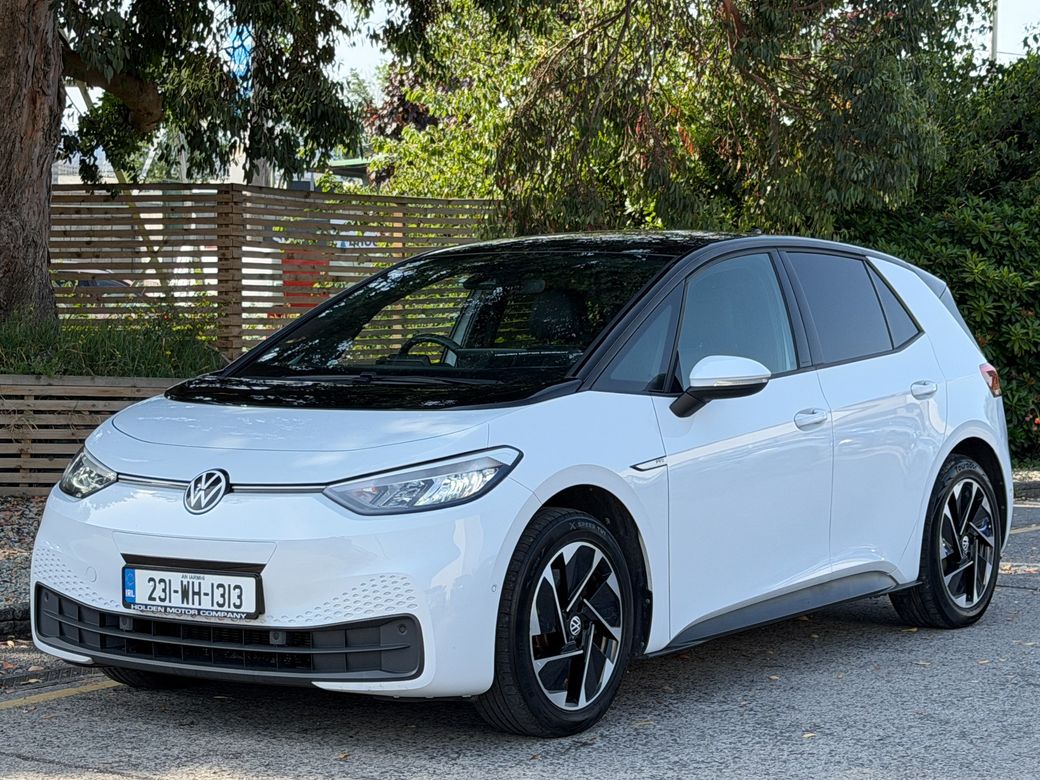 Image for 2023 Volkswagen ID.3 PRO. 58KWH. KEYLESS. REAR CAMERA. 2 KEYS