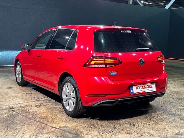 Image for 2018 Volkswagen Golf 1.2 AUTOMATIC - ALLOY WHEELS - MULTI FUNCTION STEERING WHEEL - CRUISE CONTROL - HEATING / AC CONTROLS - REVERSE CAMERA - 