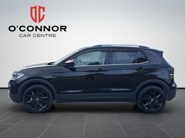 Image for 2022 Volkswagen T-Cross Compact enough for the city. confident enough for anywhere.