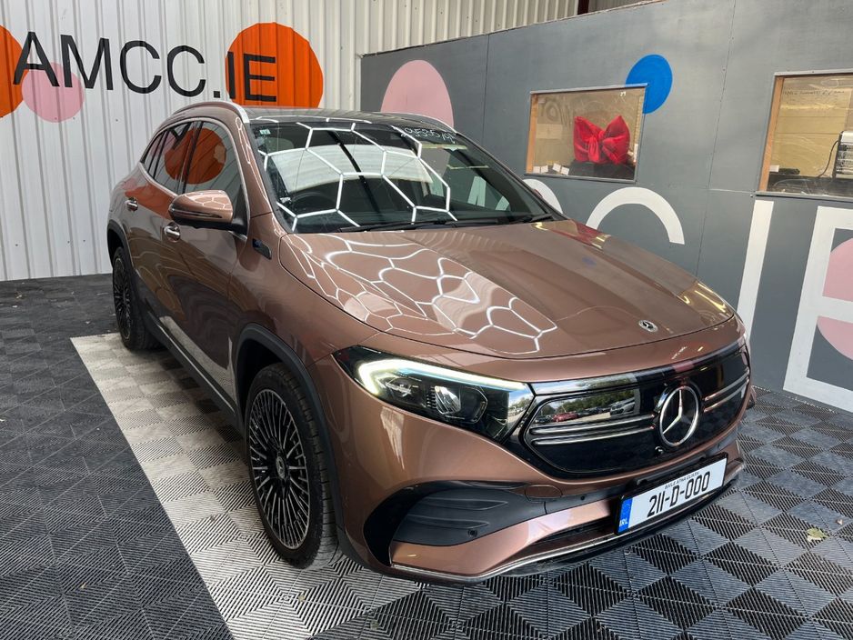 Image for 2021 Mercedes-Benz EQA 2021 MERCEDES-BENZ EQA AUTOMATIC / CRUISE CONTROL / PARKING CAMERA / ELECTRIC MEMORY & HEATED SEATS / PADDLE SHIFTERS / PANORAMIC SUNROOF / AMBIENT LIGHTS / APPLE CARPLAY AND MORE