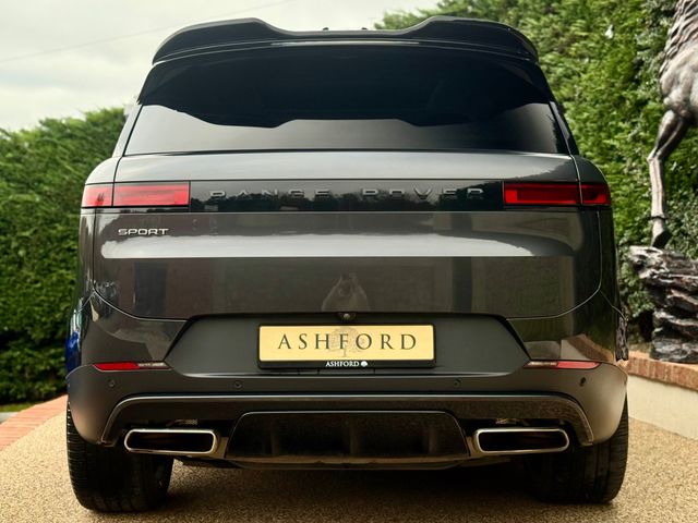 Image for 2023 Land Rover Range Rover P440E Sport SE AWD 440PS 5DR A