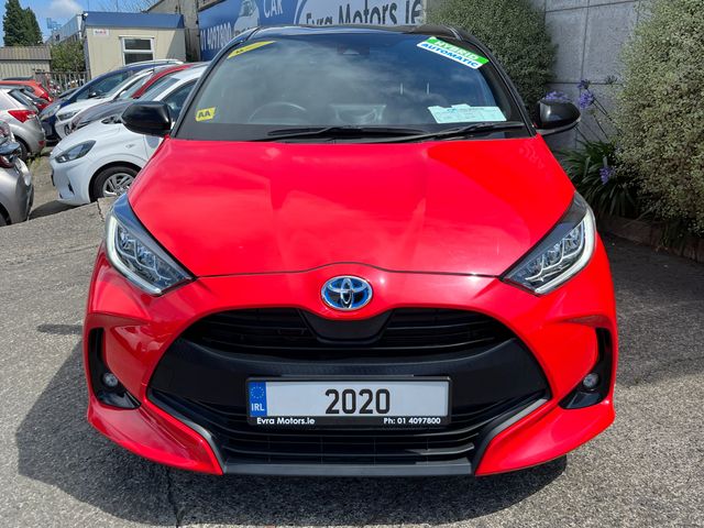 Image for 2020 Toyota Yaris Z HYBRID AUTOMATIC 1.5 PETROL //HIGH SPEC//HEATED SEATS//HEAD UP DISPLAY//KEYELSS ENTRY//REVERSE CAMERA//ADAPTIVE CRUISE CONTROL//