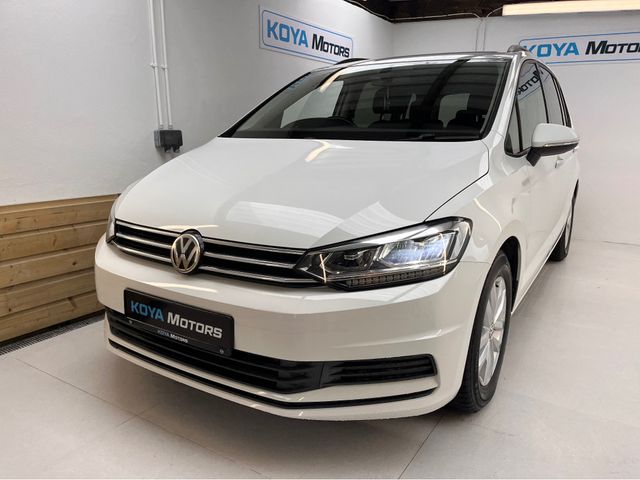 Image for 2015 Volkswagen Touran 7SEATER=1.4 TSI COMFORTLINE PRO PLUS PETROL AUTOMATIC // REVERSING CAMERA // CRUISE CONTROL // LANE ASSIST // TOP SPEC // UPGRADED ALLOYS // FOGS // VW MATRIX LIGHTING // FULL PRIVACY PACK