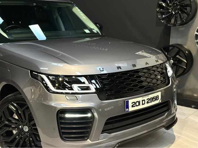 Image for 2020 Land Rover Range Rover P400E VOGUE 5DR URBAN
