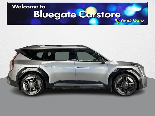 Image for 2023 Kia EV9 GT LINE 7 SEATER AWD**PANORAMIC ROOF**HEATED & COOLED LEATHER ELECTRIC SEATS**DRIVER MASSAGE SEAT**DIGITAL DASH**APPLE CAR PLAY MEDIA**REVERSE CAMERA**PARKING SENSORS**360 DEGREE CAMERAS**DRIVE MODES*