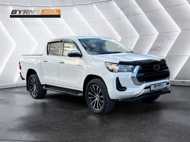 Image for 2022 Toyota Hilux 2.4D ICON MANUAL