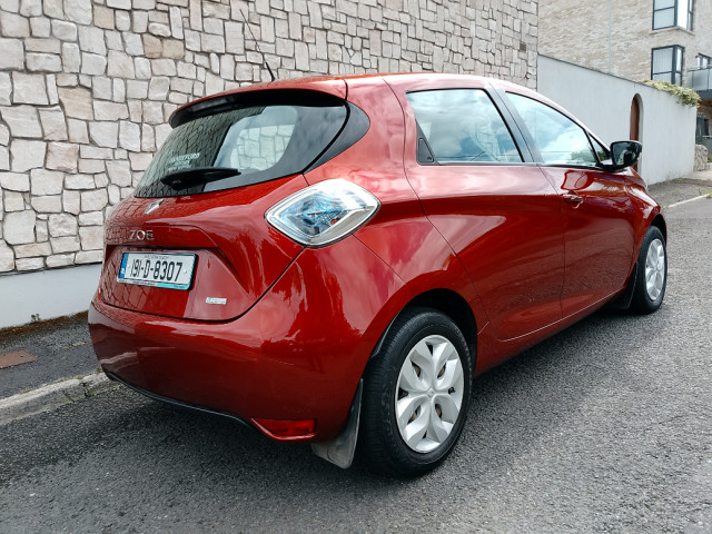 Image for 2019 Renault Zoe Expression NAV R90 Z. e. 4 4DR