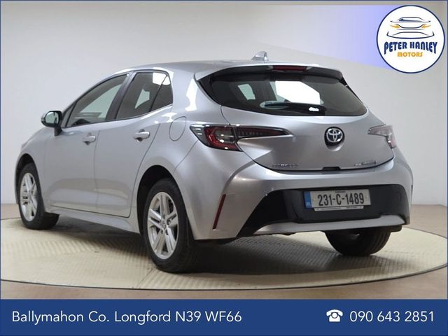 Image for 2023 Toyota Corolla 1.8 Hybrid Luna Hatchback