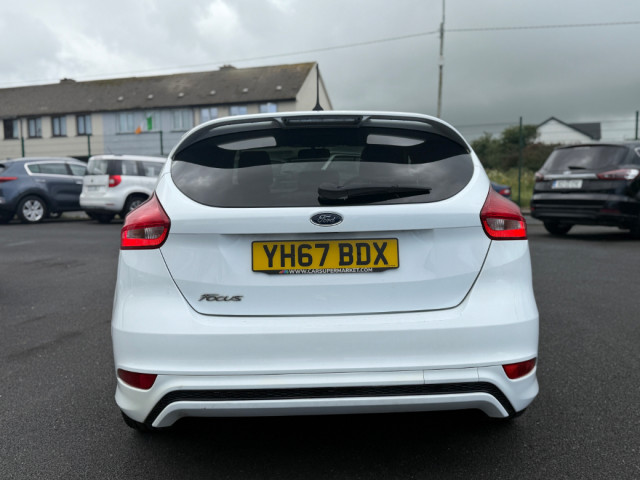 Image for 2017 Ford Focus ST-LINE TDCI