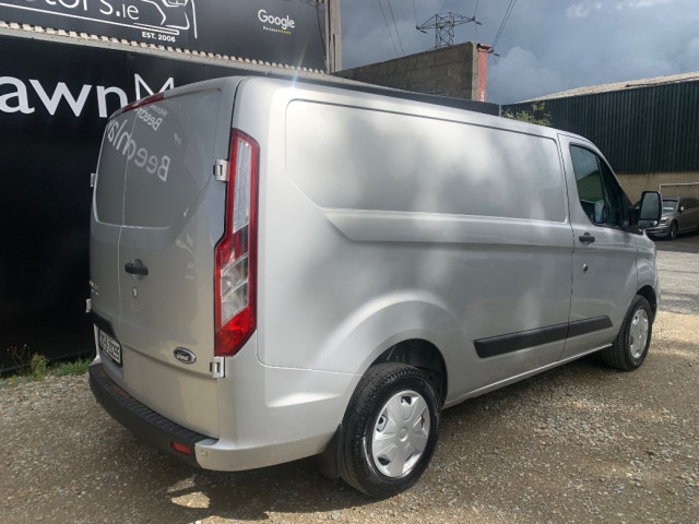 Image for 2021 Ford Transit Custom 2.0 TDCI SWB TREND // PRICE EXCL. VAT // ONE OWNER // DOCUMENTED SERVICE HISTORY // 09/26 CVRT // 