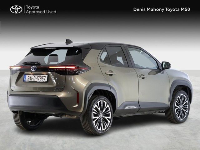 Image for 2024 Toyota Yaris Cross Sol Hybrid