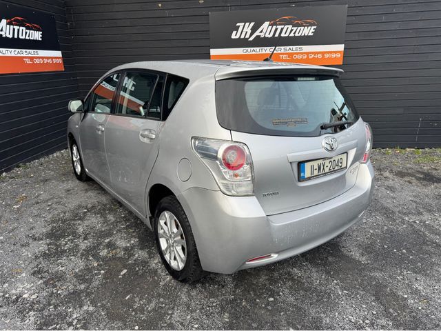 Image for 2011 Toyota Corolla 2.0 D-4D LUNA 7 SEATER