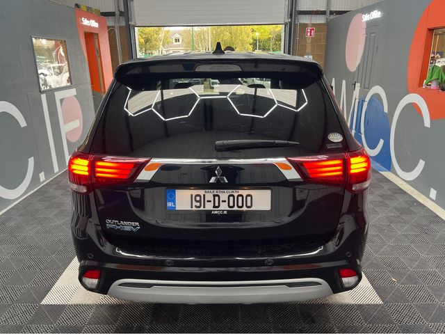 Image for 2019 Mitsubishi Outlander €22950 2019 MITSUBISHI OUTLANDER PHEV 2.4L HYBRID / 36K KMS / ADAPTIVE CRUISE CONTROL, HEATED SEATS, REVERSE CAMERA & MORE