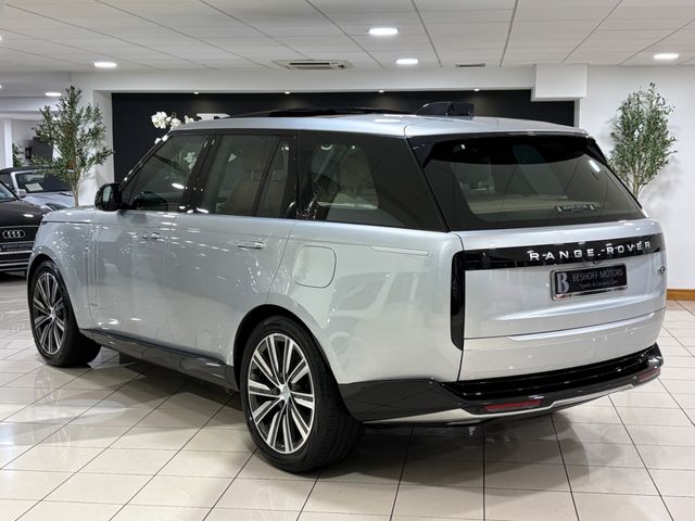 Image for 2023 Land Rover Range Rover P510e AUTOBIOGRAPHY=HUGE SPEC//1 OWNER//232 D REG=LAND ROVER WARRANTY UNTIL 07/2028=TAILORED FINANCE PACKAGES AVAILABLE=TRADE IN'S WELCOME
