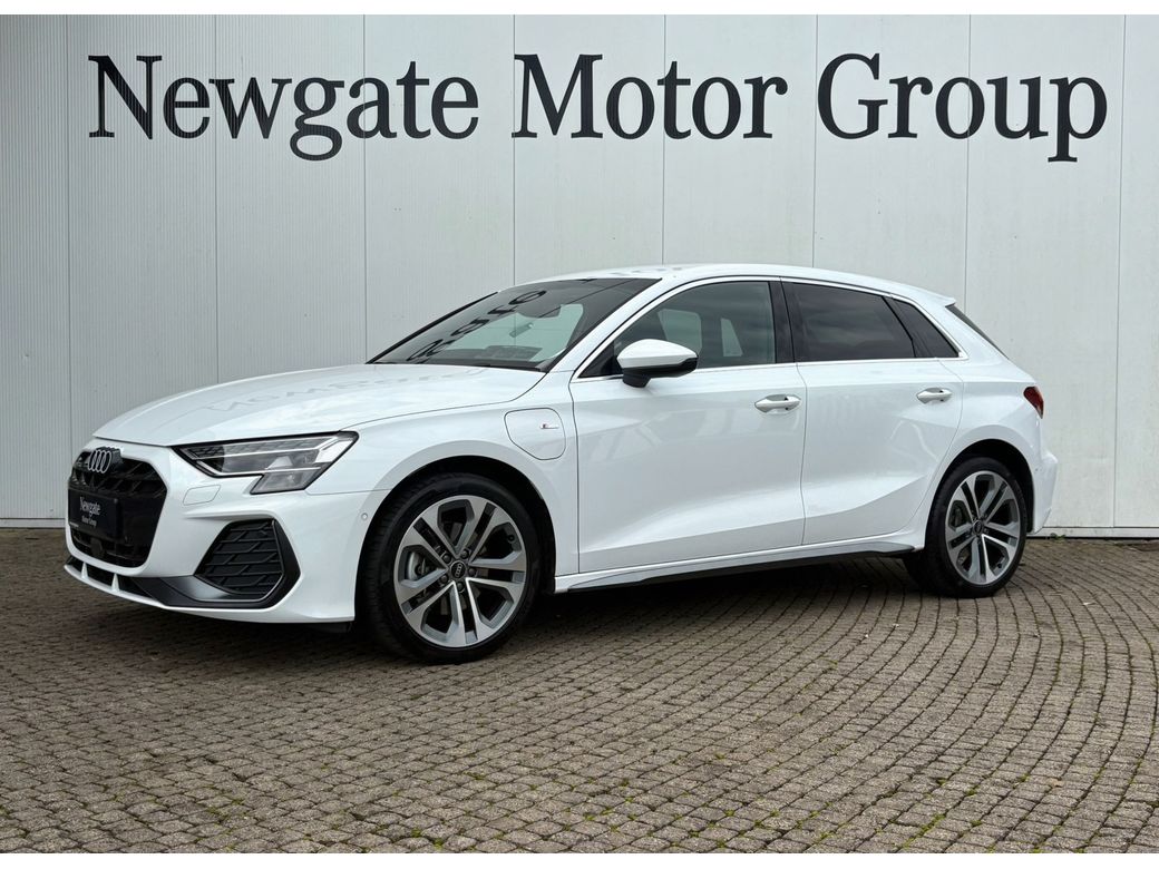 Image for 2025 Audi A3 SPORTBACK TFSI E S LINE