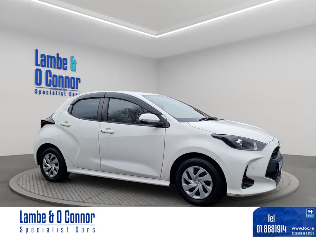 Image for 2020 Toyota Yaris 1.5 AUTOMATIC * HYBRID * NEW MODEL * REVERSE CAMERA * CRUISE CONTROL * CARPLAY / ANDROID AUTO * 