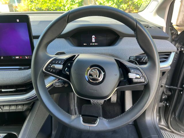 Image for 2025 Skoda Enyaq 50 EDITION 52KWH ** TINY MILEAGE ** // HALF LEATHER HEATED SEATS // 19" ALLOYS // DIGITAL CLUSTER